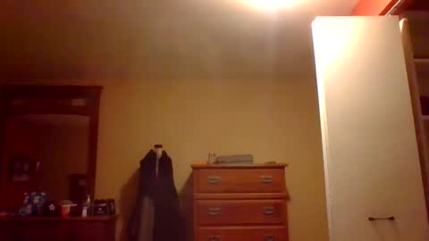 Snapshot of woodeee77 chatting on 12.26.24 woodeee77 online show from 12.26.24