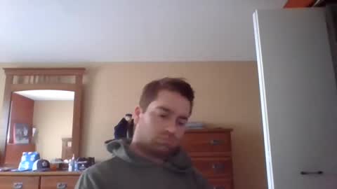 Snapshot of woodeee77 chatting on 12.26.24 woodeee77 online show from 12.26.24