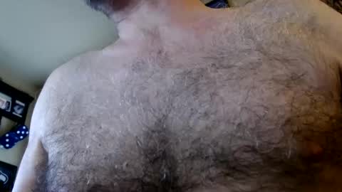 Snapshot of woodiesays chatting on 02.10.25 WoodieSays online show from 02.10.25