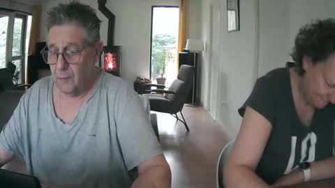 woodwurm and Snoeske online show from 01.16.25