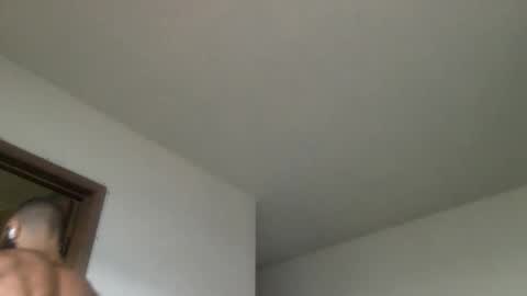 woof_wolf37 online show from 04.01.26