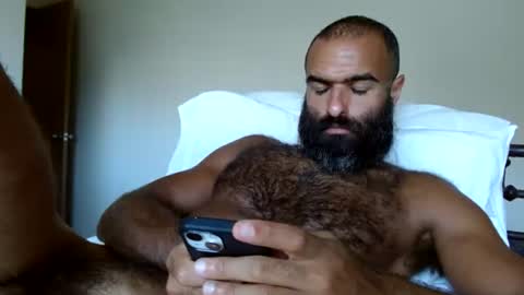 woof_wolf37 online show from 07.18.26