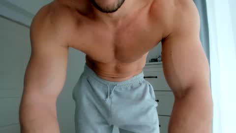 Wolfie online show from 02.08.25