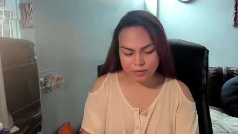 Snapshot of workingbabe41688 chatting on 11.08.25 workingbabe41688 online show from 11.08.25