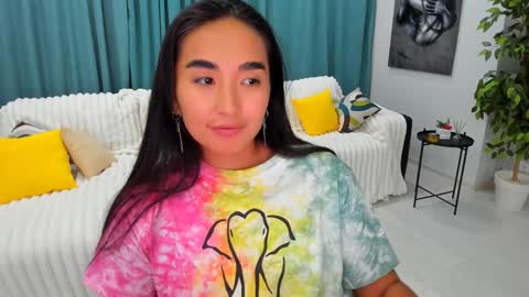 dudetta Kim online show from 01.17.25