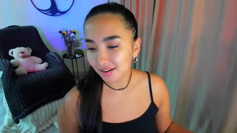 dudetta Kim online show from 11.05.25