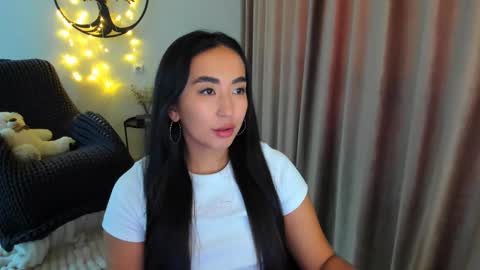 dudetta Kim online show from 01.14.26