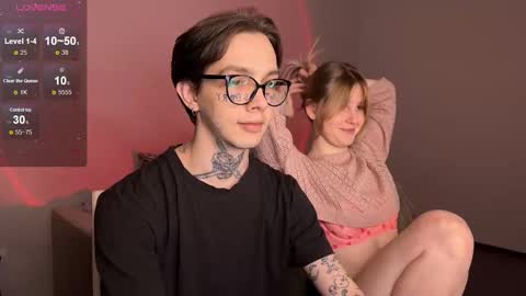 Snapshot of worldofllove chatting on 02.16.25 Arnika and Simon online show from 02.16.25