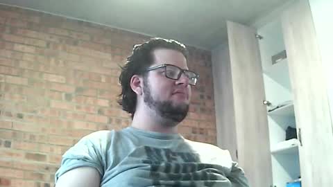 Snapshot of worsie333 chatting on 11.12.25 worsie online show from 11.12.25