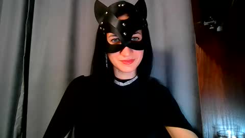 wow_dream_girl_ online show from 10.15.25