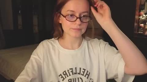 Snapshot of wow_luvng chatting on 02.14.26 Rebecy online show from 02.14.26