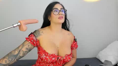     STREAMING SCHEDULE 2100 - 0530 GMT-5 online show from 02.07.26