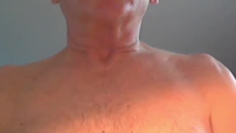 Snapshot of wuki123 chatting on 01.17.25 Wuki online show from 01.17.25