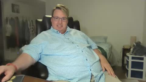 Snapshot of wvalentinox chatting on 12.13.24 WValentinoX online show from 12.13.24