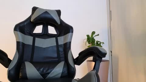 wyatt online show from 09.23.25