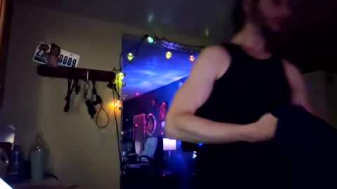 wyiatt online show from 11.09.25