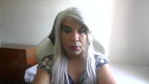 Xeranessa online show from 09.22.25