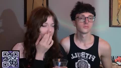 Snapshot of x_files_t chatting on 09.19.25 Philipp and Este online show from 09.19.25