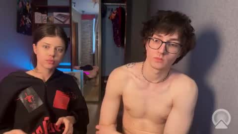 Snapshot of x_files_t chatting on 02.03.26 Philipp and Este online show from 02.03.26