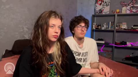 Philipp and Este online show from 06.25.26