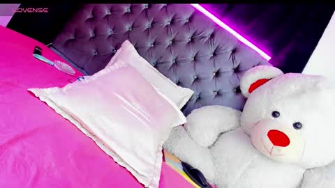 Maria Juliana online show from 12.15.24