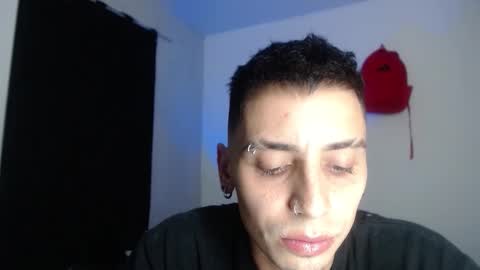 Snapshot of xalejo_max chatting on 11.05.25 xalejo_max online show from 11.05.25