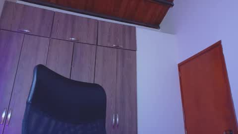 Snapshot of xallysonx_ chatting on 02.13.26 XALLYSONX online show from 02.13.26