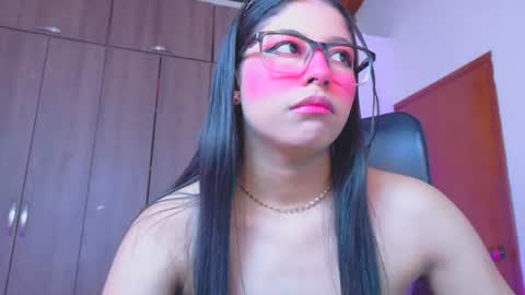 XALLYSONX online show from 07.06.26