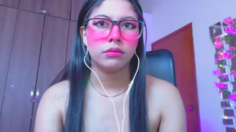 XALLYSONX online show from 07.10.26