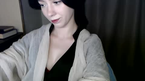 Snapshot of xan_ex chatting on 10.02.25 xan_ex online show from 10.02.25