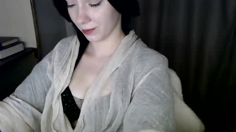 Snapshot of xan_ex chatting on 10.04.25 xan_ex online show from 10.04.25