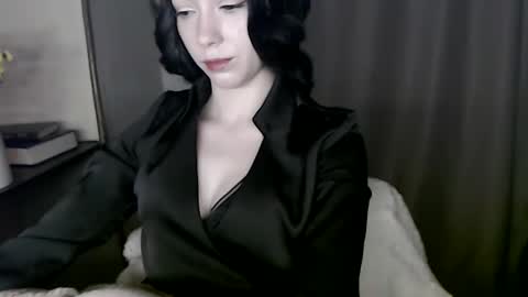 Snapshot of xan_ex chatting on 10.24.25 xan_ex online show from 10.24.25