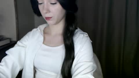 Snapshot of xan_ex chatting on 10.28.25 xan_ex online show from 10.28.25