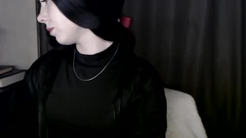 Snapshot of xan_ex chatting on 11.04.25 xan_ex online show from 11.04.25