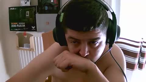 Snapshot of xander717742 chatting on 09.12.25 arab bigdick online show from 09.12.25