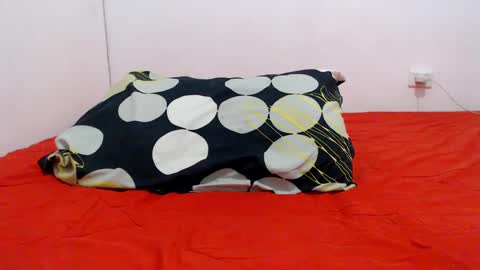 Snapshot of xander743 chatting on 10.14.25 Xander online show from 10.14.25