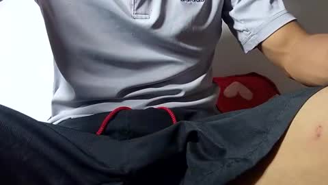 Snapshot of xander743 chatting on 10.26.25 Xander online show from 10.26.25