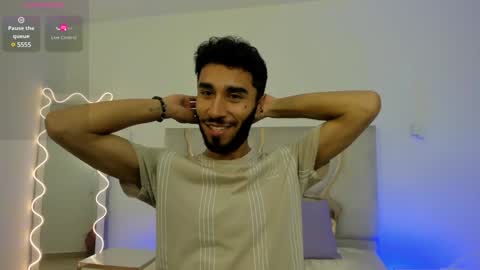 Snapshot of xander_tay chatting on 01.02.25 ISSANDER online show from 01.02.25