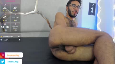 Snapshot of xander_tay chatting on 02.22.25 ISSANDER online show from 02.22.25