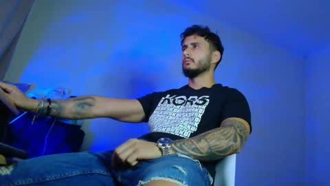 Snapshot of xandercagex chatting on 10.10.25 XanderCageX online show from 10.10.25