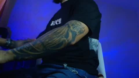 Snapshot of xandercagex chatting on 10.28.25 XanderCageX online show from 10.28.25