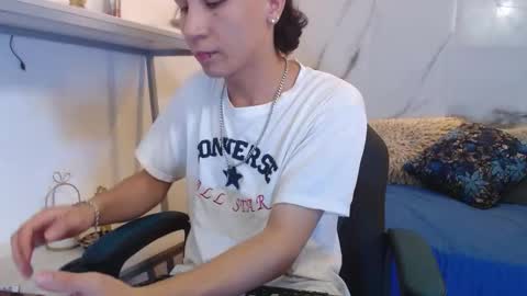 xandergrey8 online show from 03.16.26