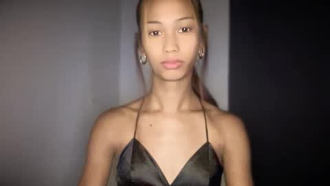 Snapshot of xandraluxe_xoxo chatting on 11.24.25 Cassandra online show from 11.24.25