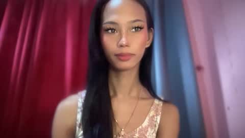 Snapshot of xandraluxe_xoxo chatting on 02.04.26 Cassandra online show from 02.04.26