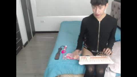 Snapshot of xangel__dustx chatting on 06.23.26 xangel__dustx online show from 06.23.26