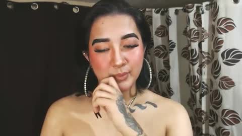 Nira   NOT INTO CHEAP GUYS  online show from 01.10.25