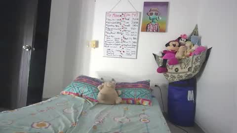 xayah_y_rakan online show from 12.18.24