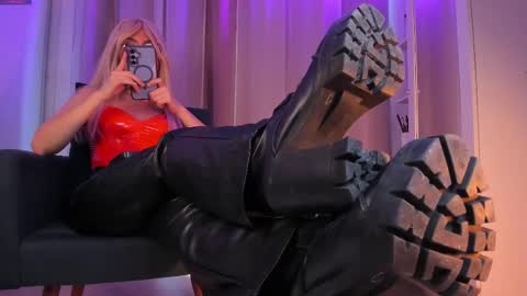 Cherry Goth online show from 03.12.26