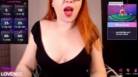 Snapshot of xcleo chatting on 12.09.24 Cleo online show from 12.09.24