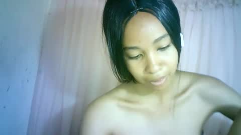 xenna610827 online show from 01.24.25